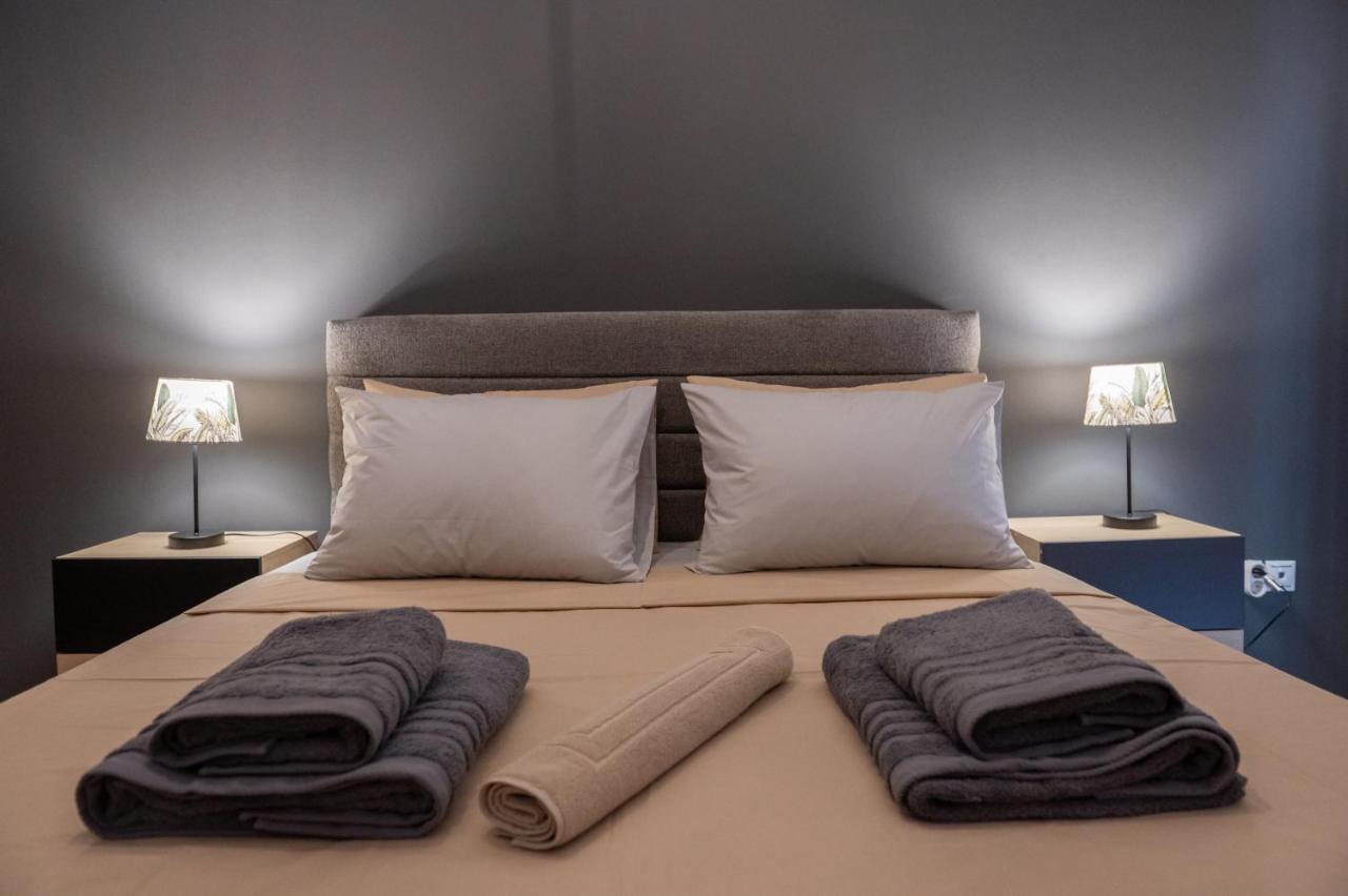 Thess Puzzle Apartment เทสซาโลนิกิ ภายนอก รูปภาพ